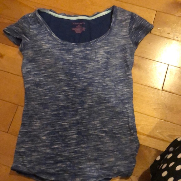 Top - Picture 2 of 2